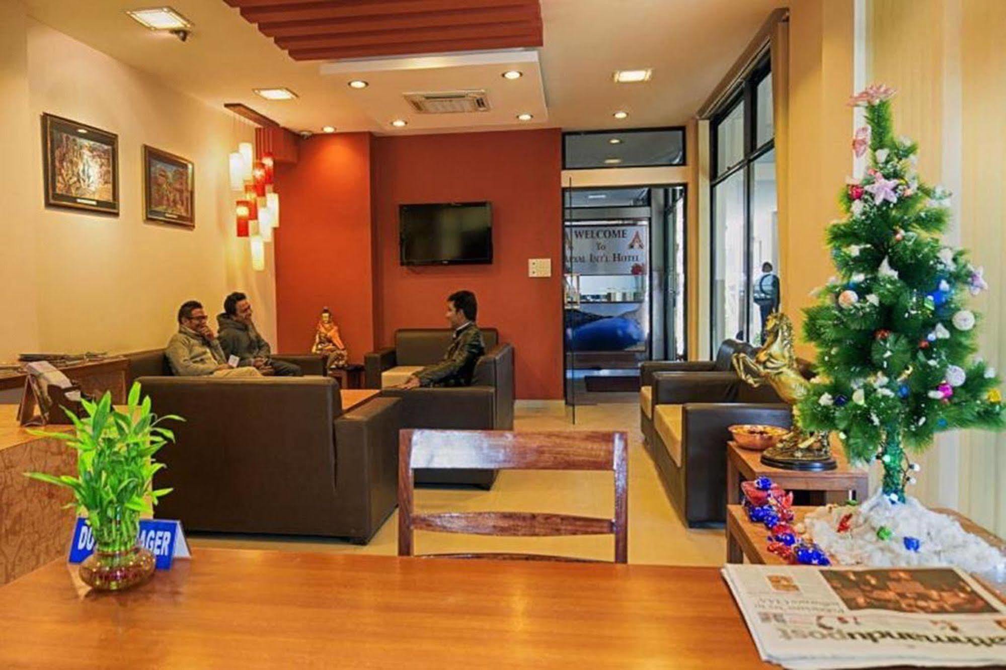 Aryal International Hotel Katmandu Dış mekan fotoğraf