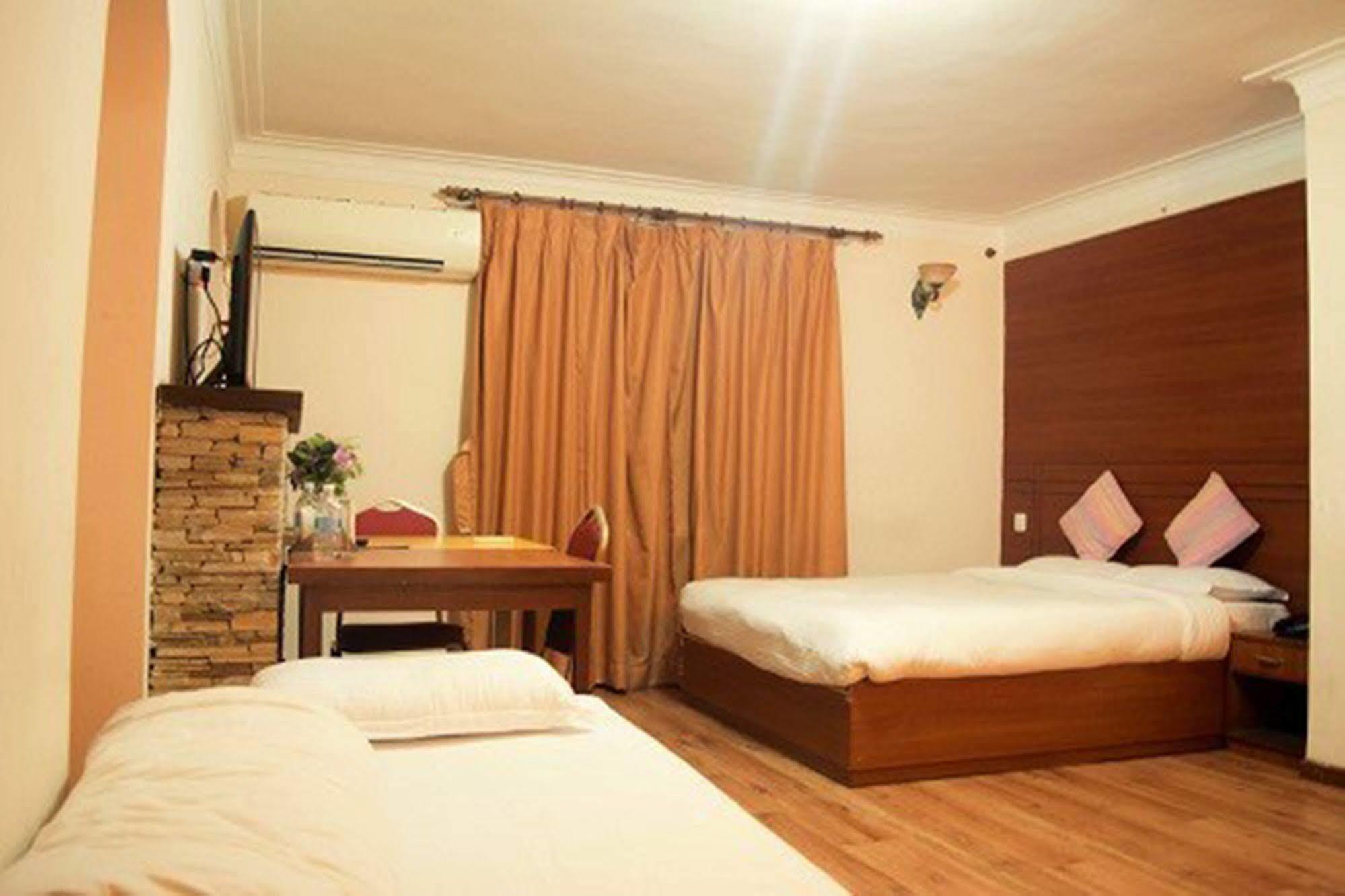 Aryal International Hotel Katmandu Dış mekan fotoğraf